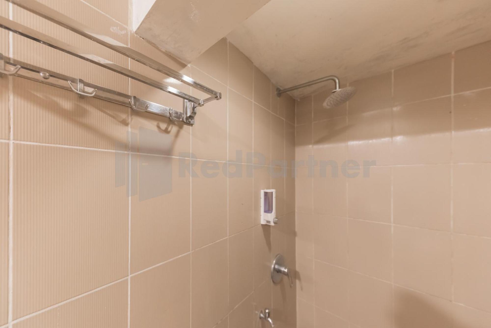 Bens Homestay Mitra Reddoorz Bogor Eksteriør bilde